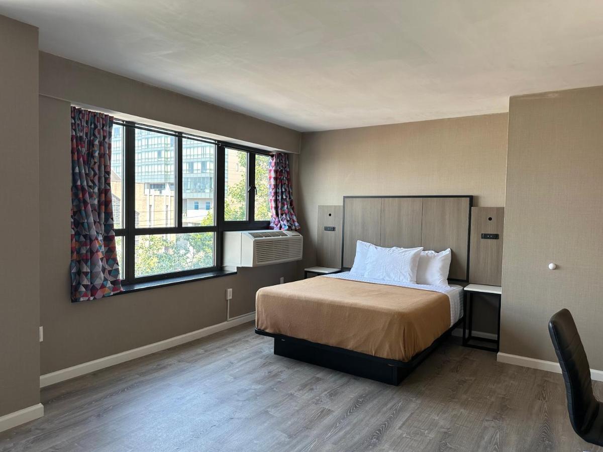 Regal Inn & Suites New York Laguardia Hotel Εξωτερικό φωτογραφία