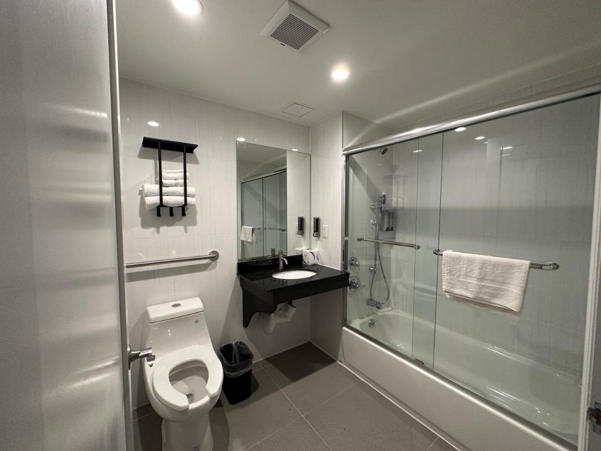 Regal Inn & Suites New York Laguardia Hotel Εξωτερικό φωτογραφία