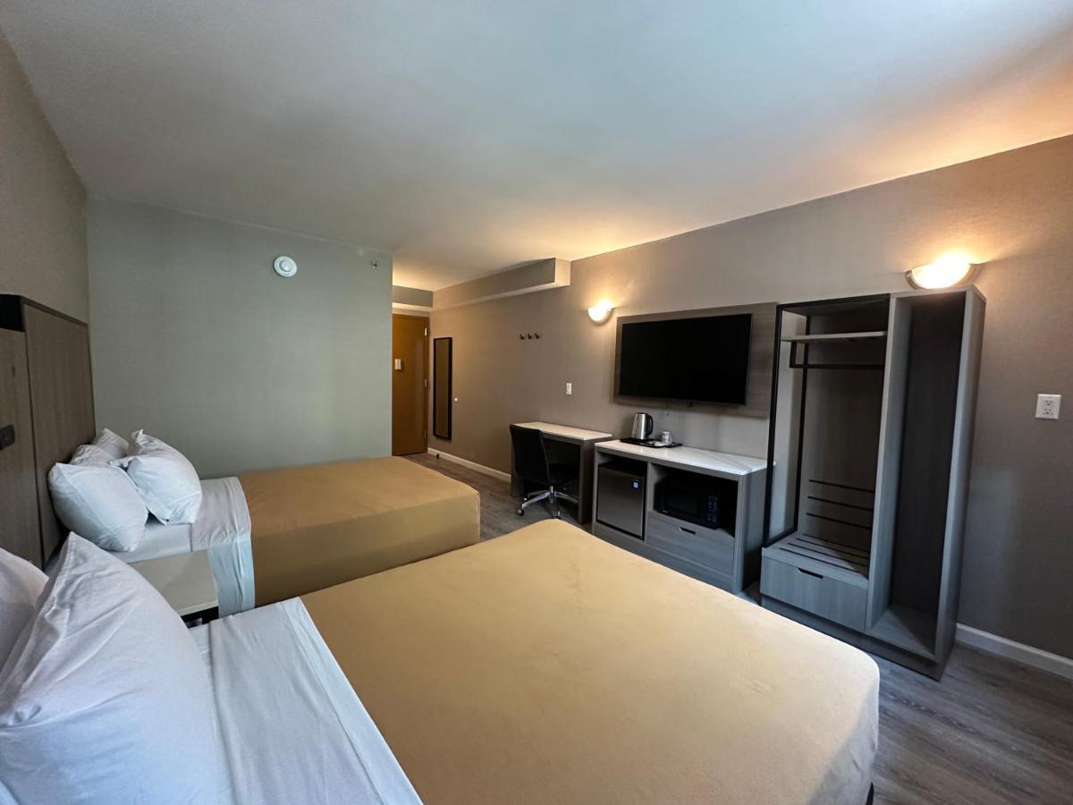 Regal Inn & Suites New York Laguardia Hotel Εξωτερικό φωτογραφία